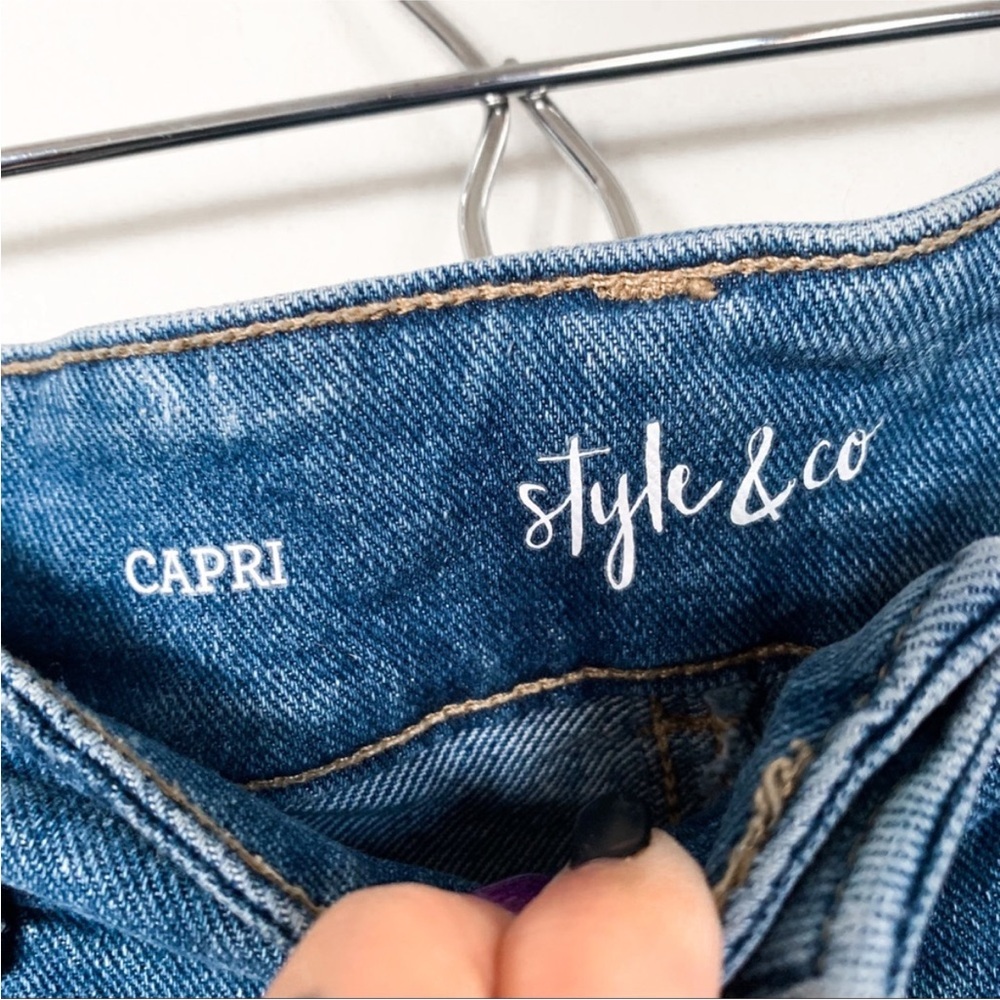 Style & Co. • Jean Capris - Picture 5 of 8